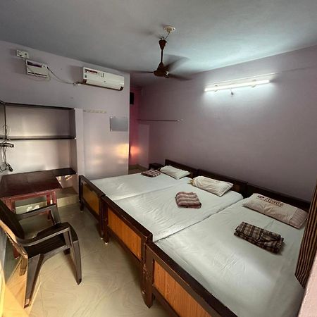 Meera Lodge Chidambaram Luaran gambar