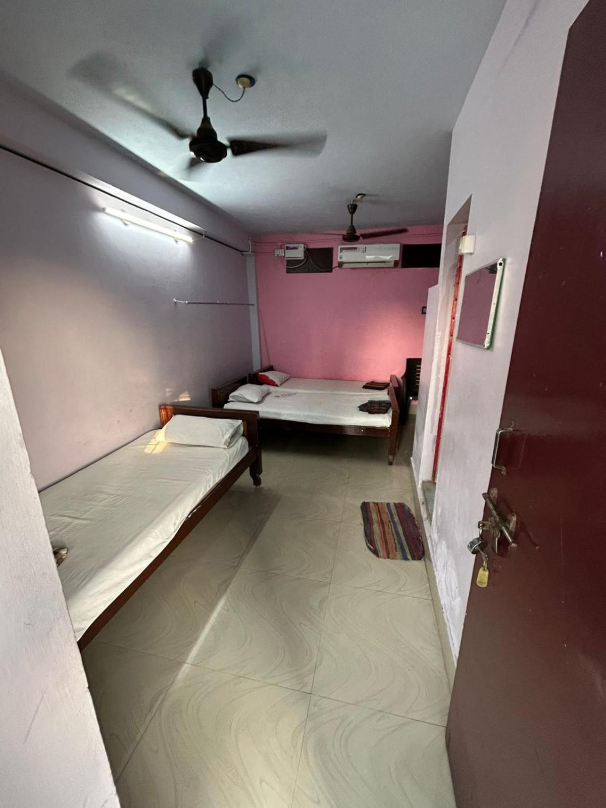 Meera Lodge Chidambaram Luaran gambar