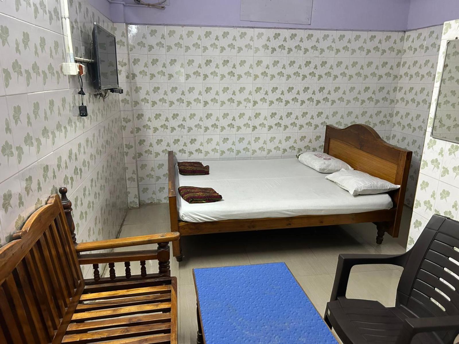 Meera Lodge Chidambaram Luaran gambar